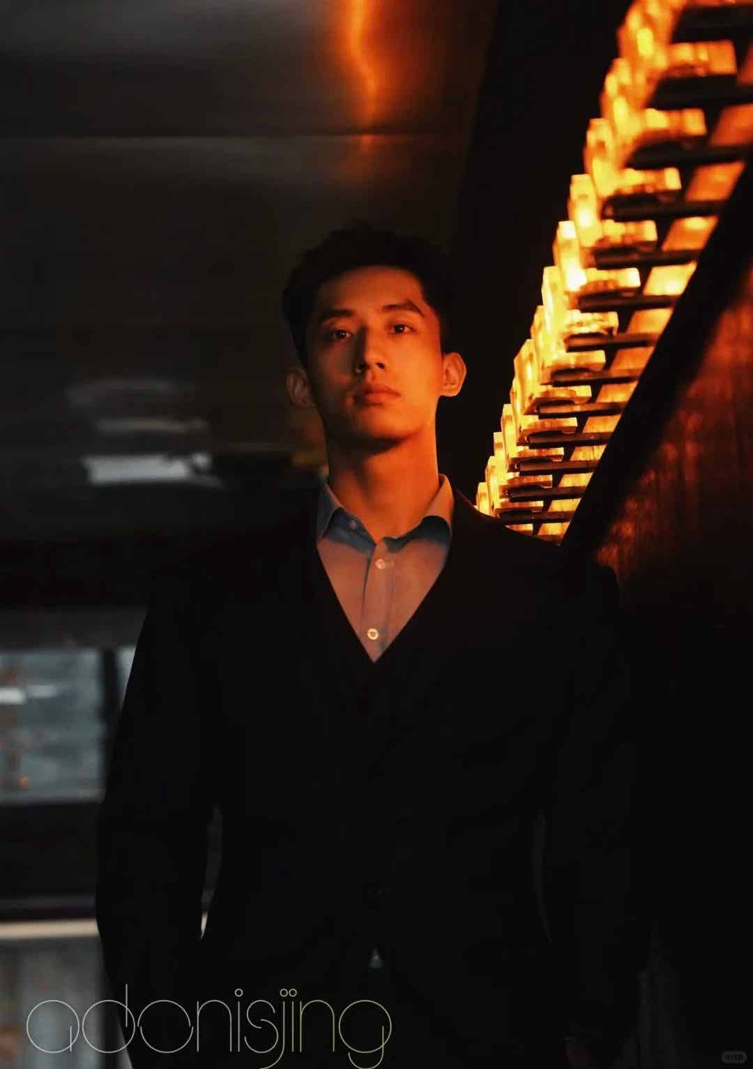 肌肉版黄景瑜?健身教练被刘京拍出火星子 肌肉版黄景瑜?健身教练被刘京拍出火星子