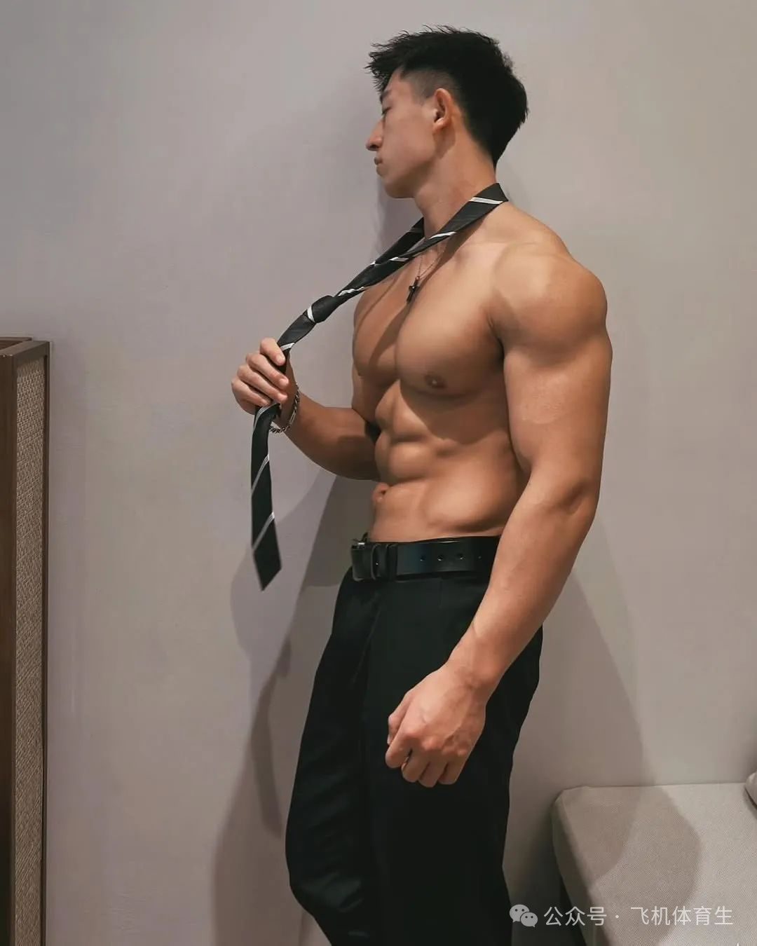 重庆 185CM 超大胸肌体育生