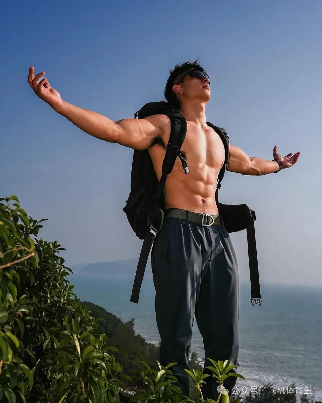 重庆 185CM 超大胸肌体育生