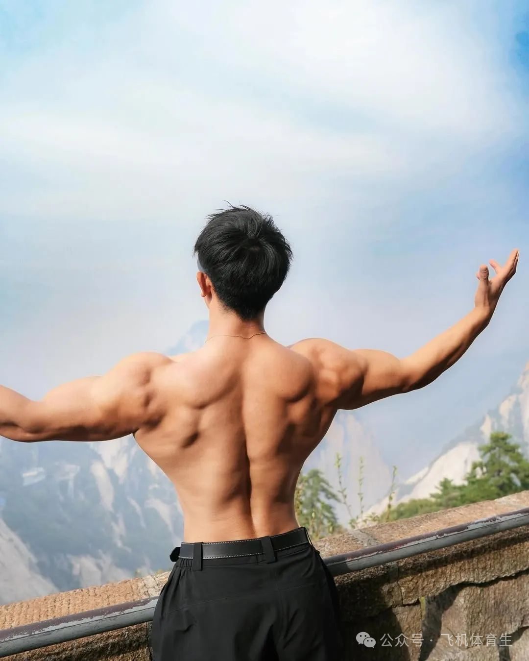 重庆 185CM 超大胸肌体育生