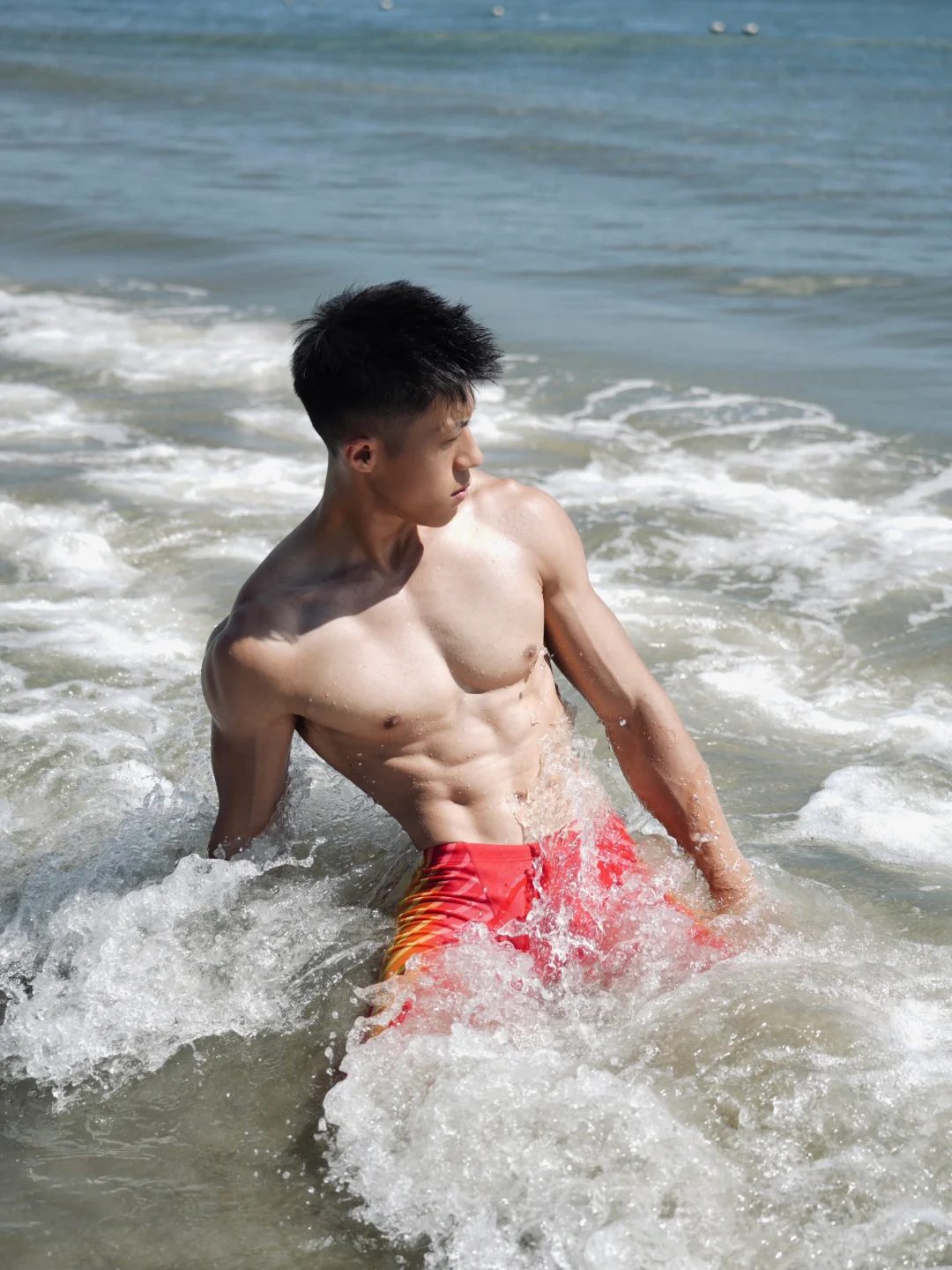 反季玩水真香警告！澳门恒温水上乐园玩耍 这波湿身诱惑我认输
