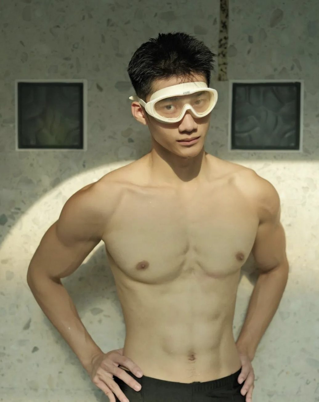 185CM 薄肌游泳湿透的运动男青筋爆棚，嘎嘎粗壮!