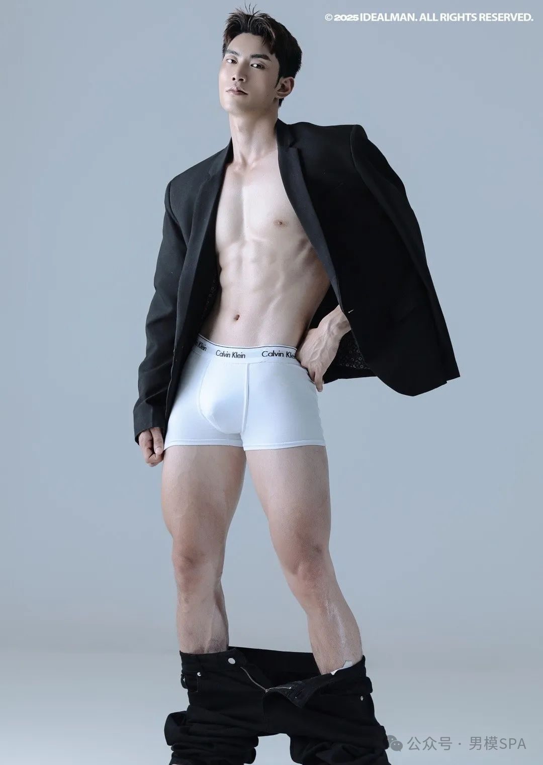 钟木東御用肌肉男模