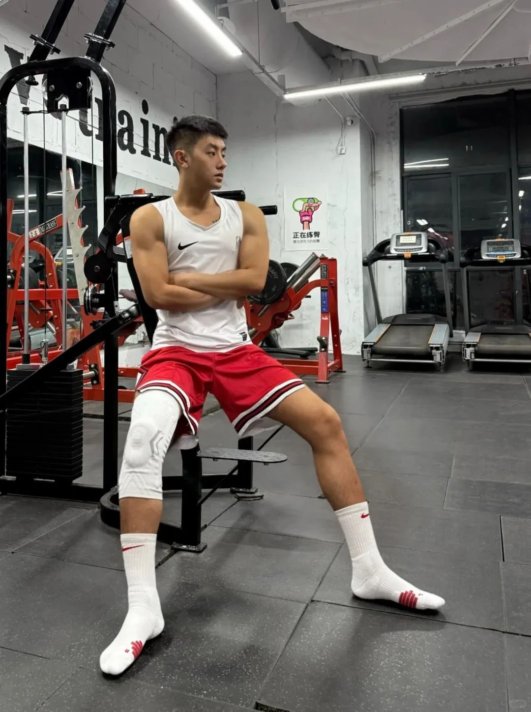 185cm 体育生 肌肉 运动男孩 可以做你男朋友吗