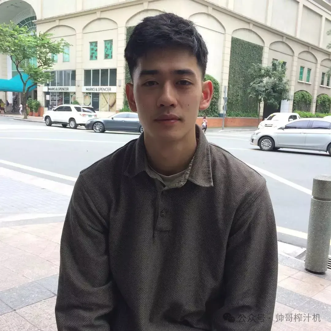 CK 新男模浅野启介重出江湖 gay 圈爱疯了！