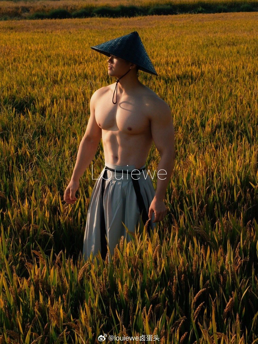 通讯录短剧火了，大清肌肉攻馋哭俏少爷！据说还有全见版？