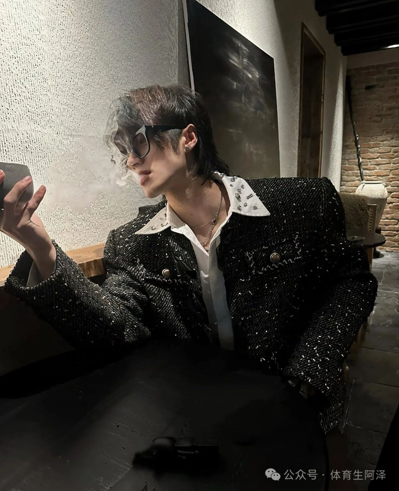 黑皮体育生男模互攻，双 1 情侣是种什么体验.....