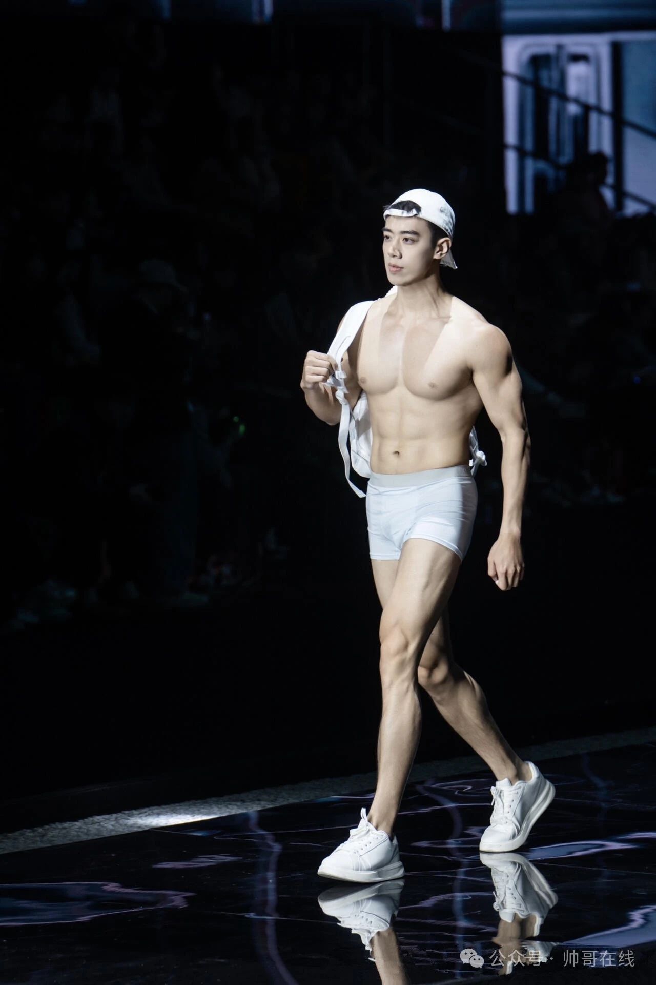 184CM 肌肉健身模特，是你喜欢的类型吗？