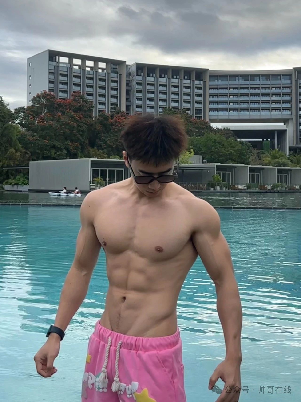184CM 肌肉健身模特，是你喜欢的类型吗？