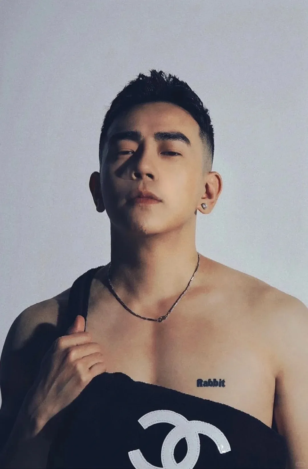 儒雅与痞帅型男撩人正装 这高级风范太迷人！