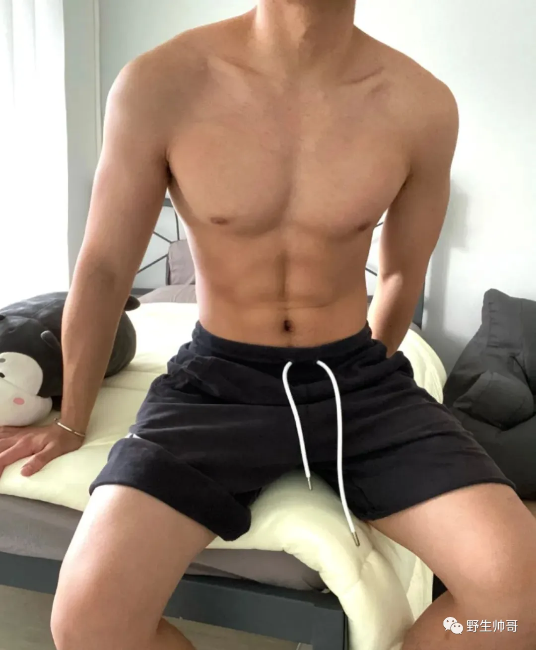 筋肉体育生，抖音肌肉主播