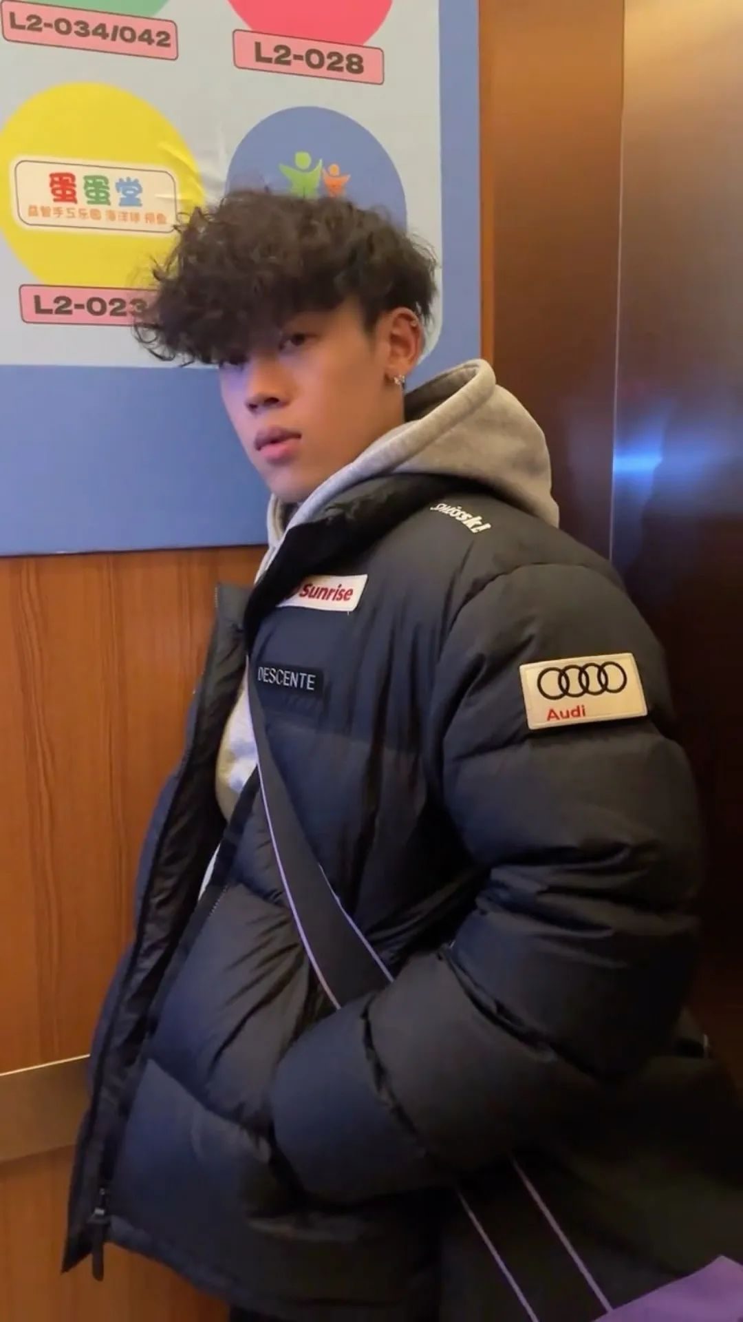 这个抖音 4W 粉的博主！？也被男记者采访了…