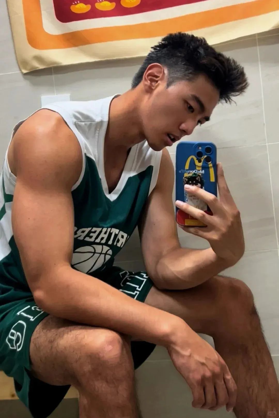 肌肉黑皮体育系男大，这到底是谁在谈啊？！