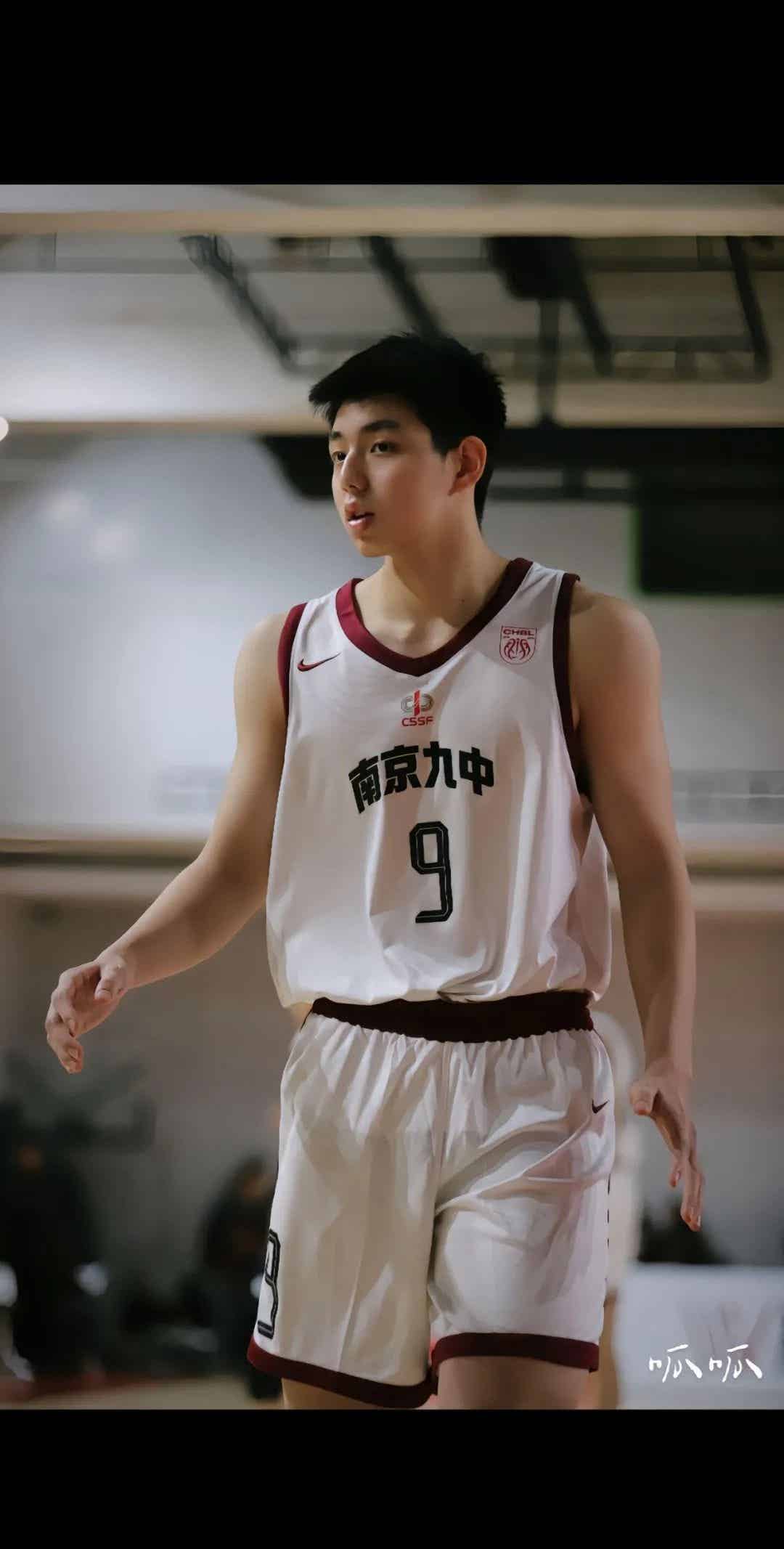 南京九中奶狗篮球体育生，这谁顶得住？！！-潮男潮北