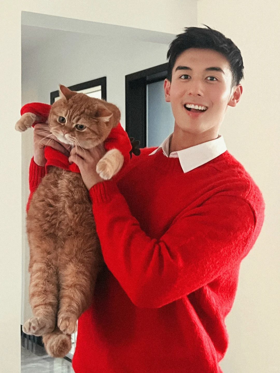 182cm 音乐剧型男的治愈系笑容合集曝光，这颜值简直是犯规级别!