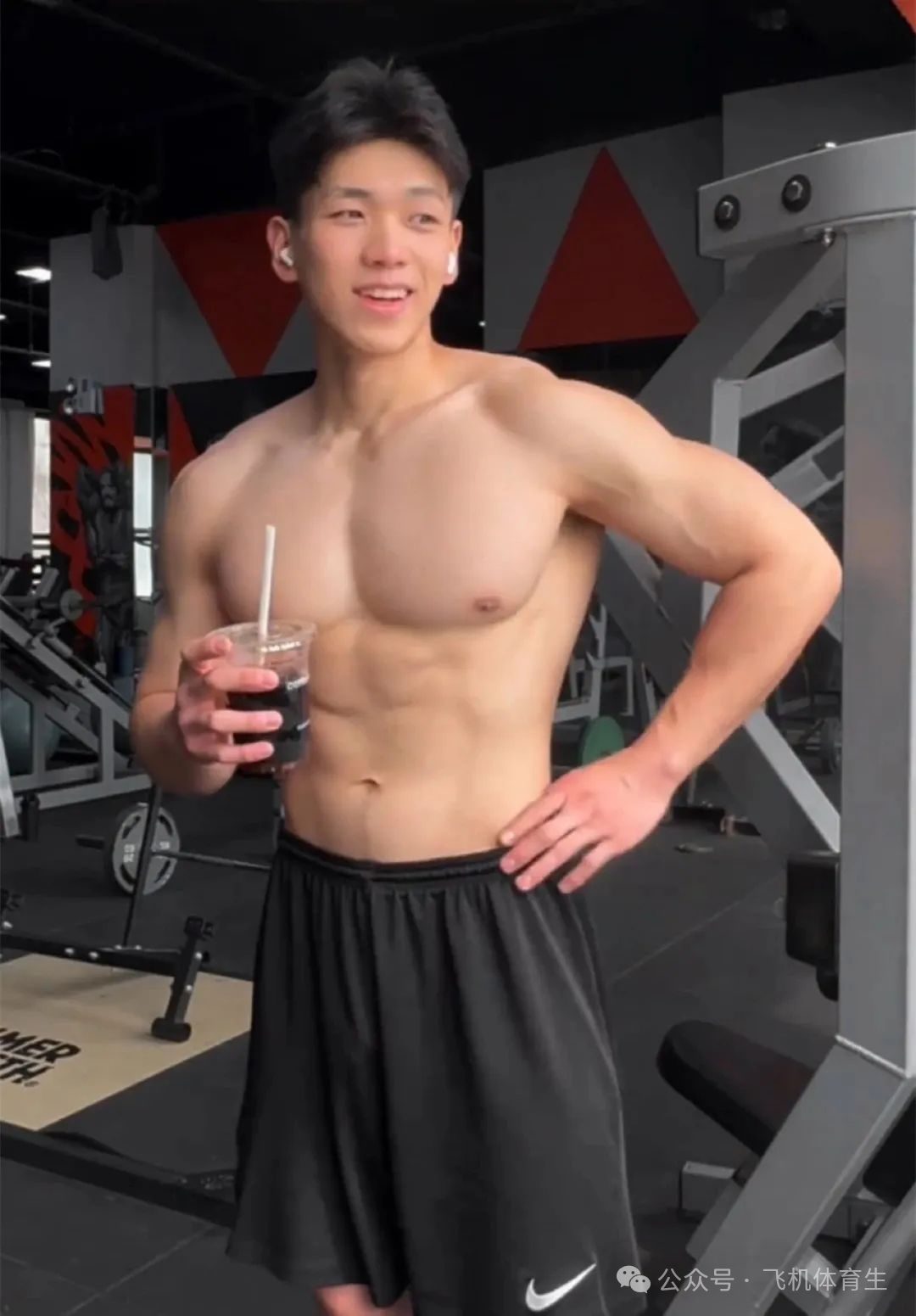中国版宏翔：网红双人解读