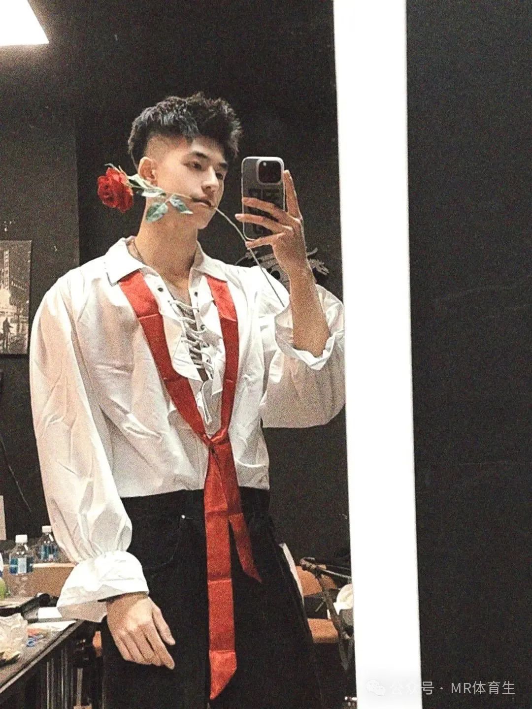 188cm 肌肉小奶狗,强劲拉丝的肌肉,身材高挑宽肩窄腰 + 帅气正太脸 188cm 肌肉小奶狗,强劲拉丝的肌肉,身材高挑宽肩窄腰 + 帅气正太脸