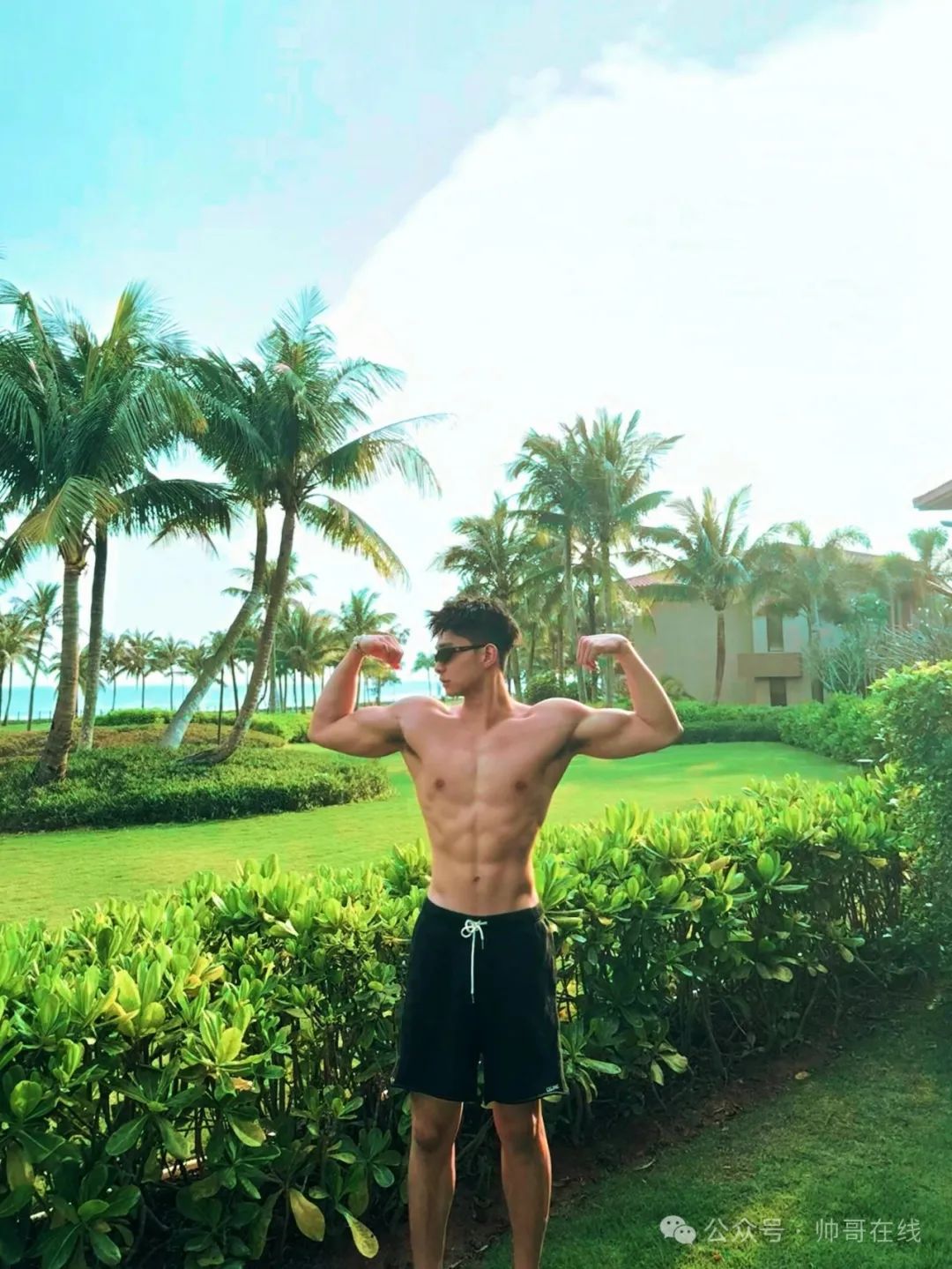 192CM 肌肉健身帅哥，身材恰到好处！！