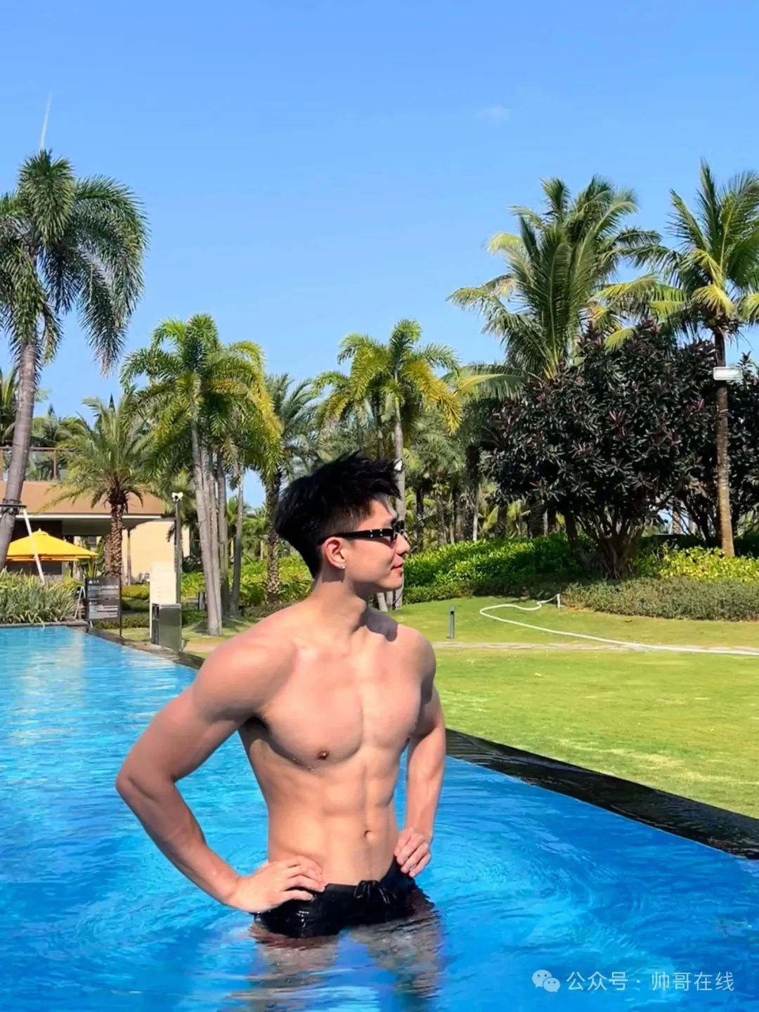 192CM 肌肉健身帅哥，身材恰到好处！！