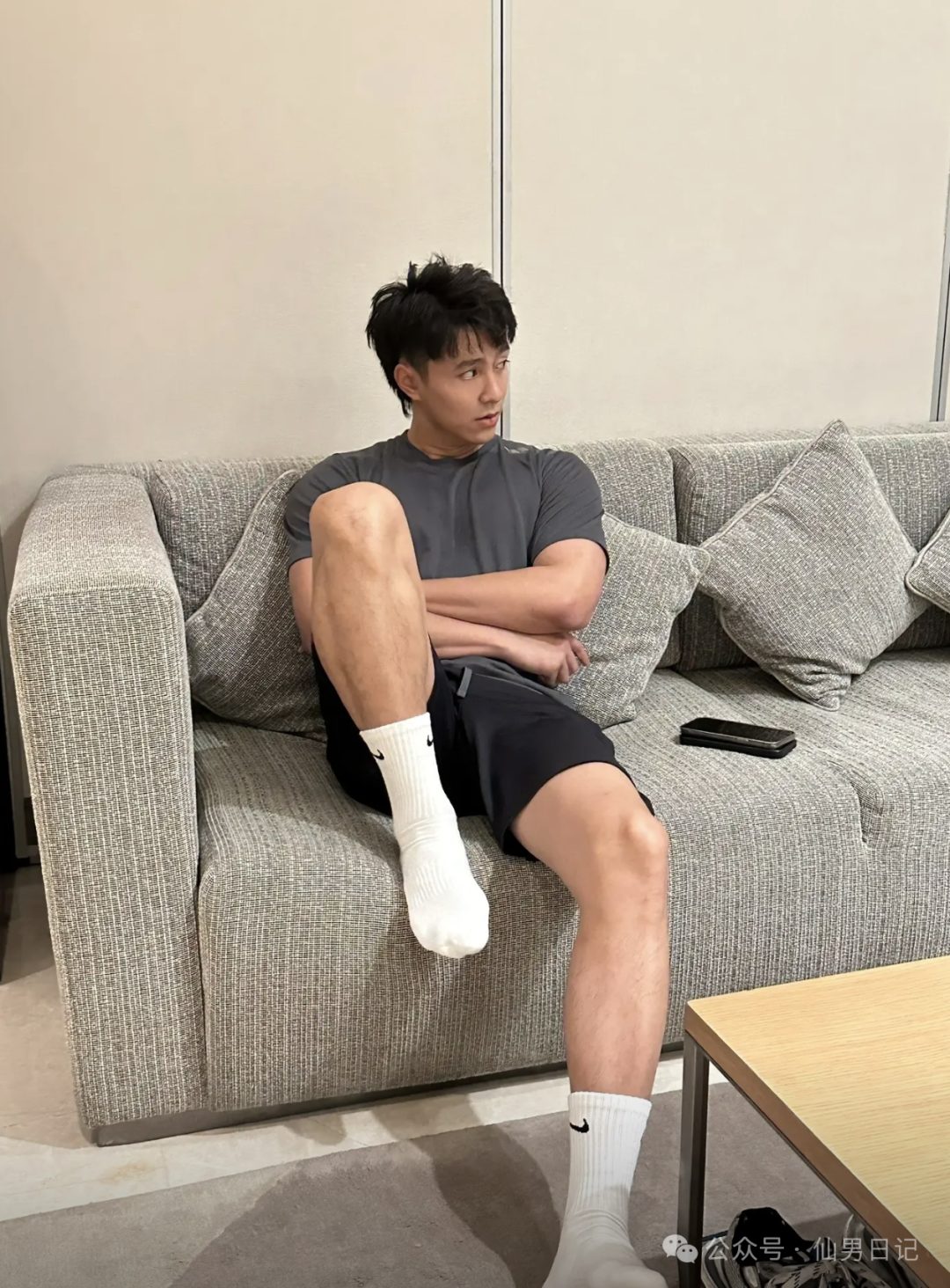 成都 185cm 清纯体育生！网友惊喜：这肯定很抢手……