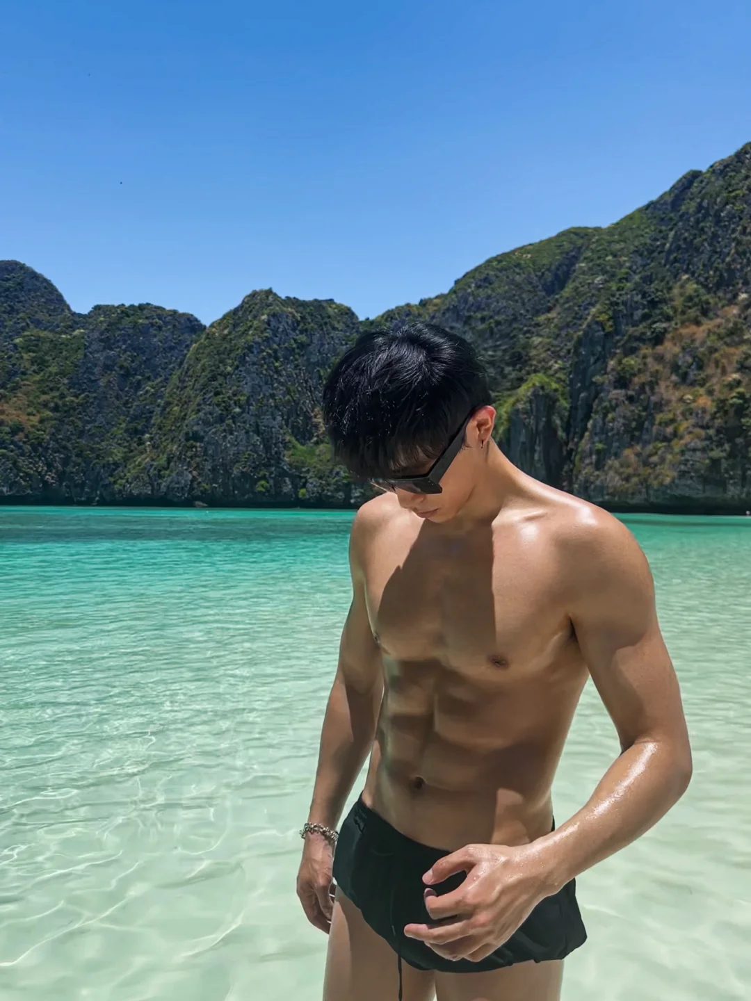 好身材肌肉型男，马拉松越跑越帅