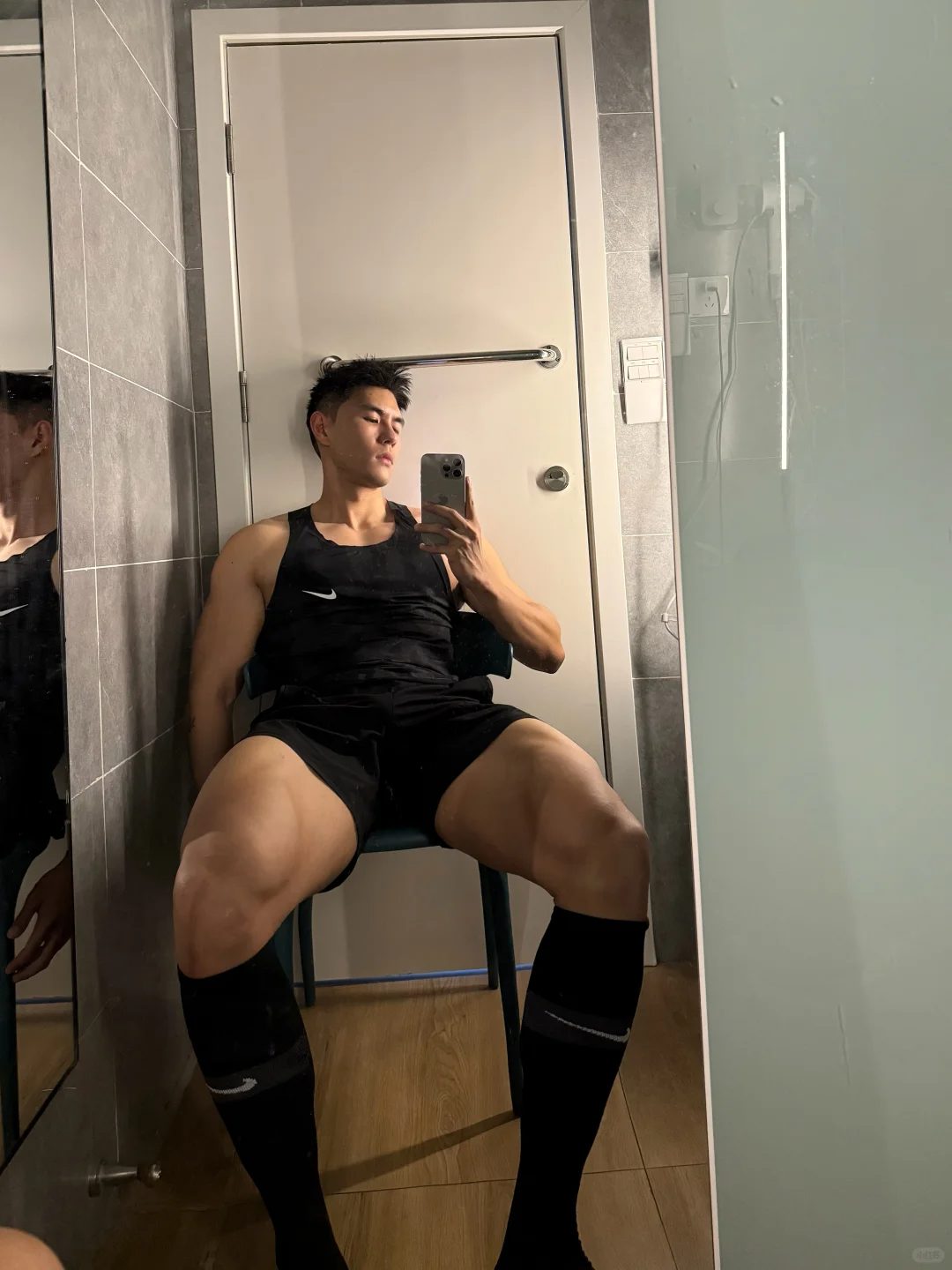 大只肌肉男，这样拍更大只
