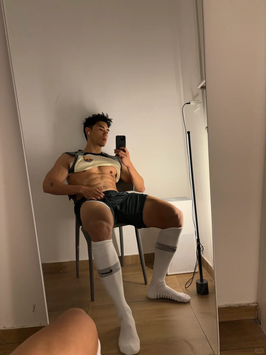 大只肌肉男，这样拍更大只