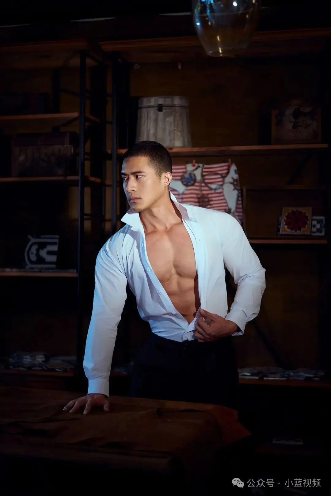 刘京御用肌肉男模,超霸肌肉猛男想舔屏了! 刘京御用肌肉男模,超霸肌肉猛男想舔屏了!