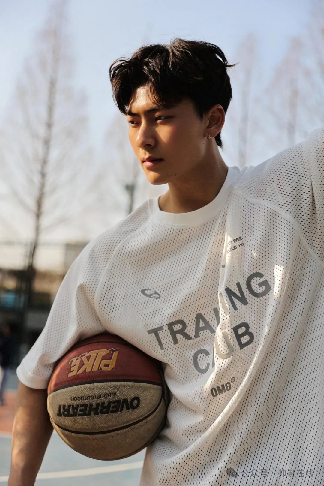 185CM 肌肉男大体育生，刚满 20 的帅弟弟！