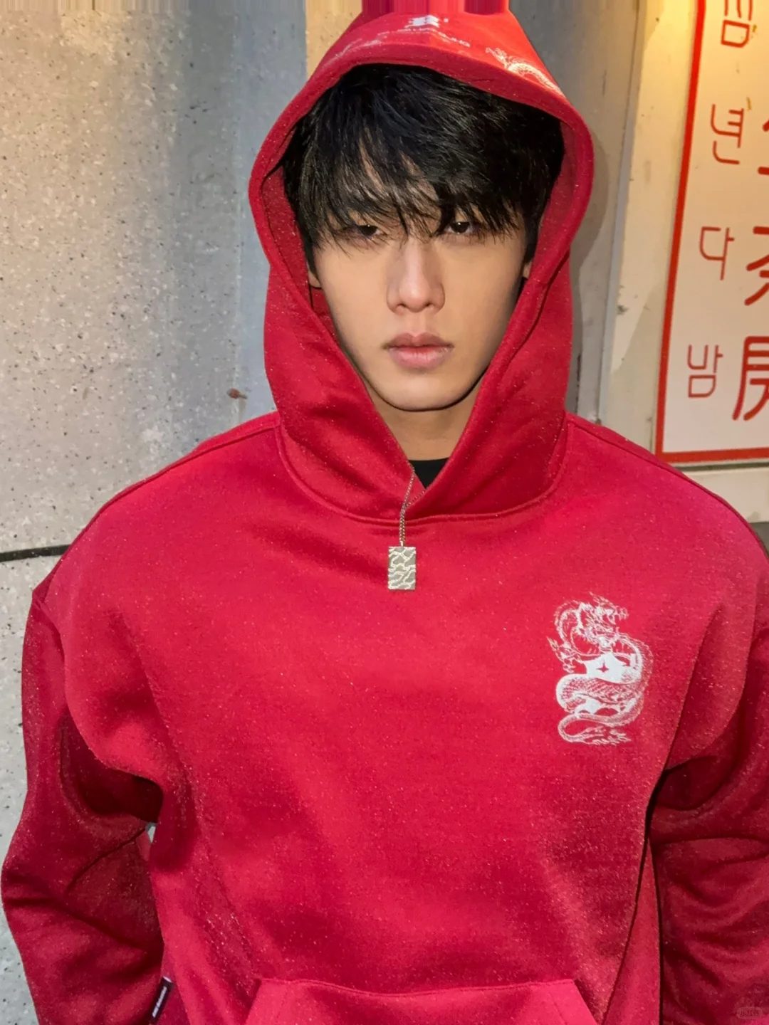 黑皮精瘦型男，时尚穿搭博主