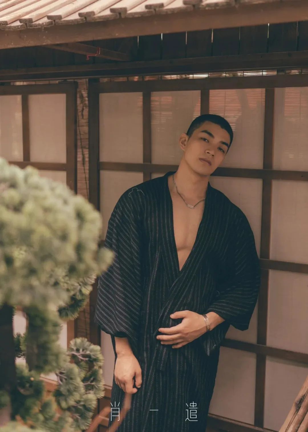 “撕漫男”降临现实！刘聪 Russell 健身大片，撩翻全网的荷尔蒙狂潮