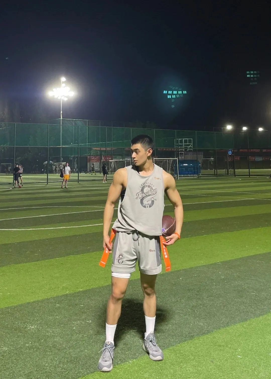 “撕漫男”降临现实！刘聪 Russell 健身大片，撩翻全网的荷尔蒙狂潮
