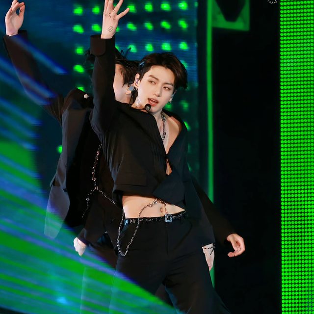 2025 韩国最帅男歌手排行：车银优仅排第八，第一实至名归