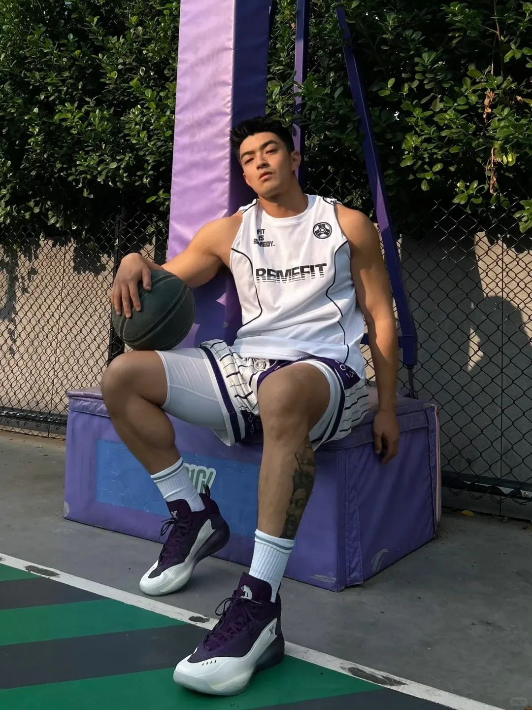 “撕漫男”降临现实！刘聪 Russell 健身大片，撩翻全网的荷尔蒙狂潮