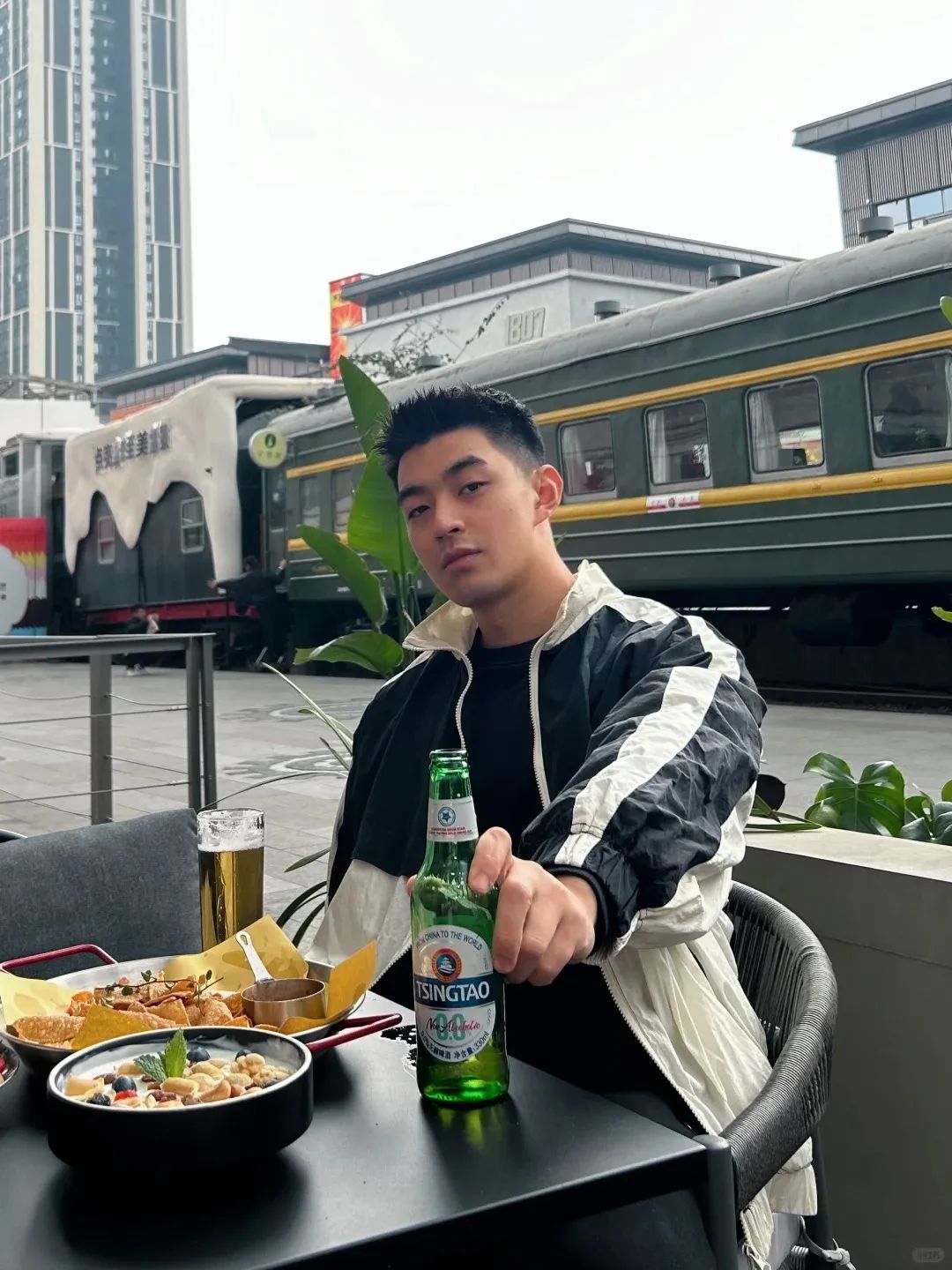 “撕漫男”降临现实！刘聪 Russell 健身大片，撩翻全网的荷尔蒙狂潮