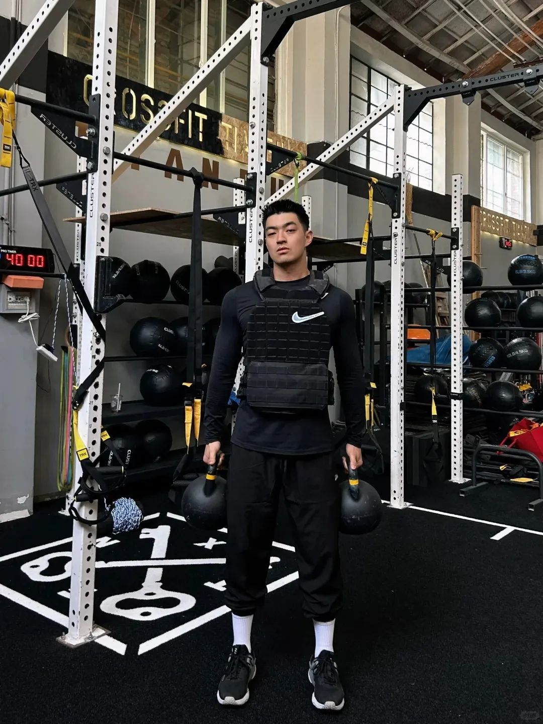 “撕漫男”降临现实！刘聪 Russell 健身大片，撩翻全网的荷尔蒙狂潮