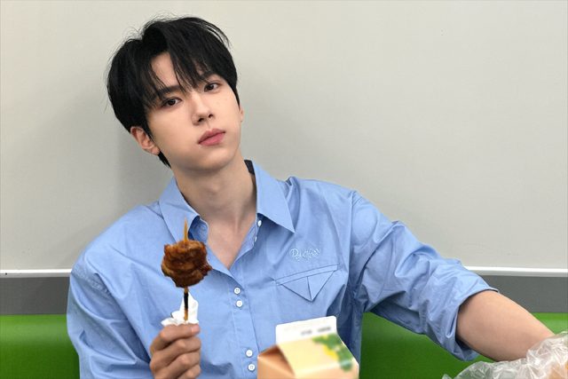 余承恩再度冲上热搜！八块腹肌好吸睛，却还是难逃网友吐槽