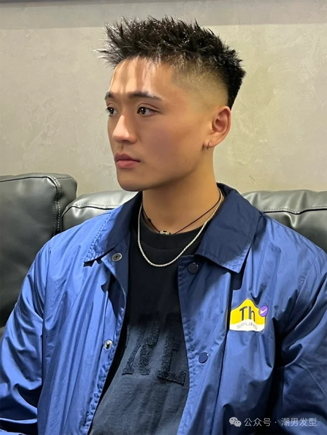 “发质粗硬”的男生剪什么发型？这 3 款造型清爽帅气，打理也简单