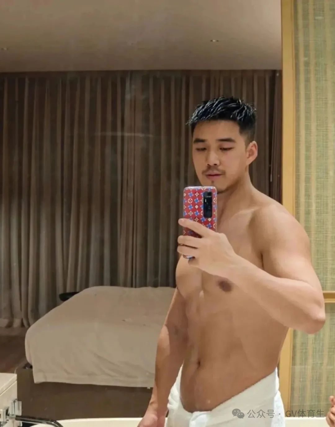 G 圈 40 万推特网红做 m 视频被疯传... G 圈 40 万推特网红做 m 视频被疯传...