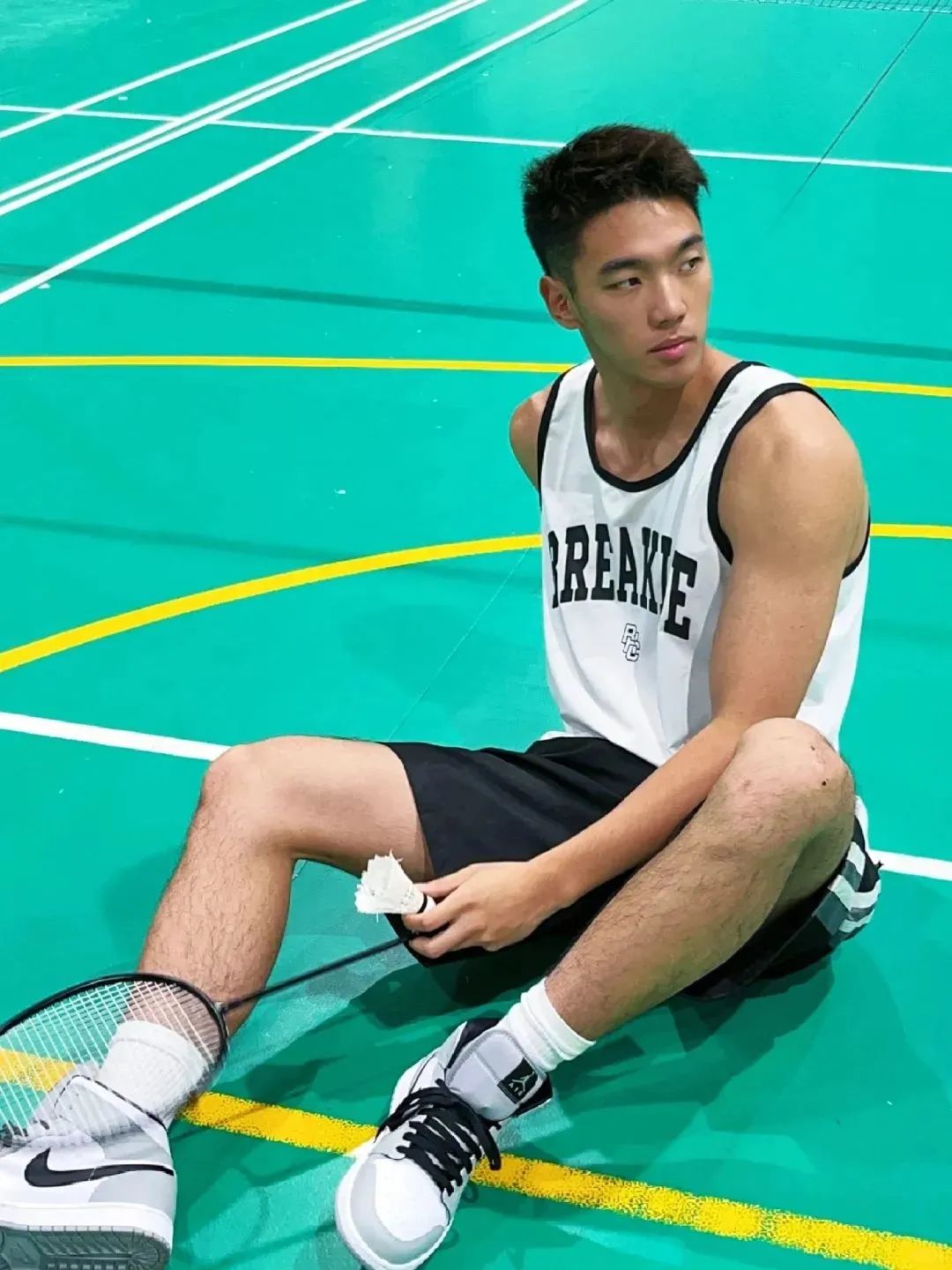 肌肉黑皮体育系男大，这到底是谁在谈啊？！