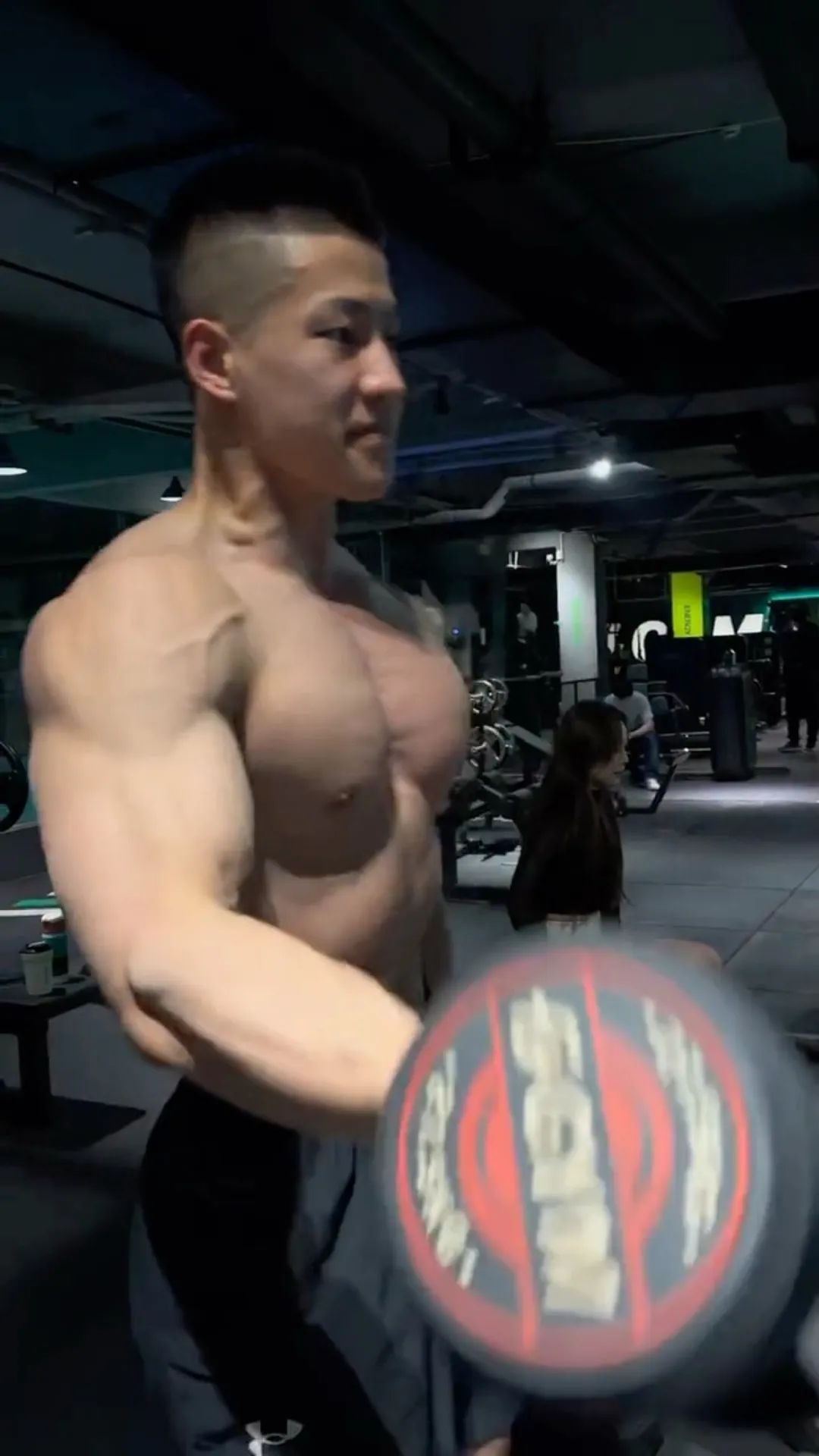 这个抖音 9.3 万粉的贵州健身博主！也是被采访了…