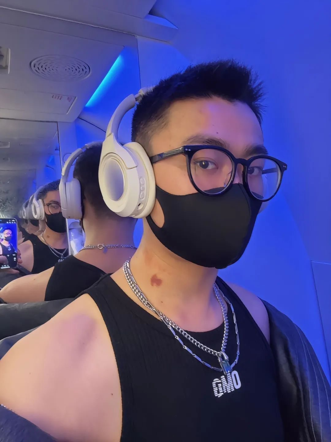 拍过《废土猎人》的子墨大魔王，他现在变成这样了。