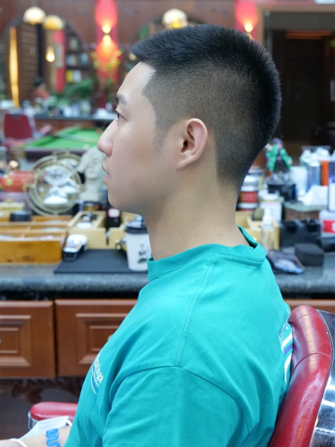 经典、百搭、还好打理的男士短发!干净利落,帅气提升颜值! 经典、百搭、还好打理的男士短发!干净利落,帅气提升颜值!