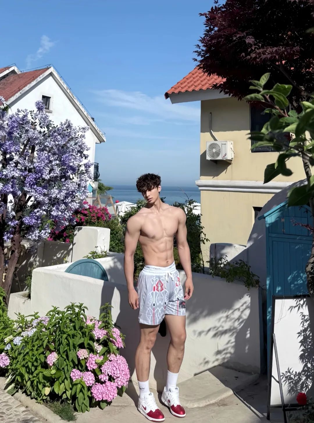 山东 195 黑皮篮球体育生，圈内极品猛 1s，持久打桩太给力.....