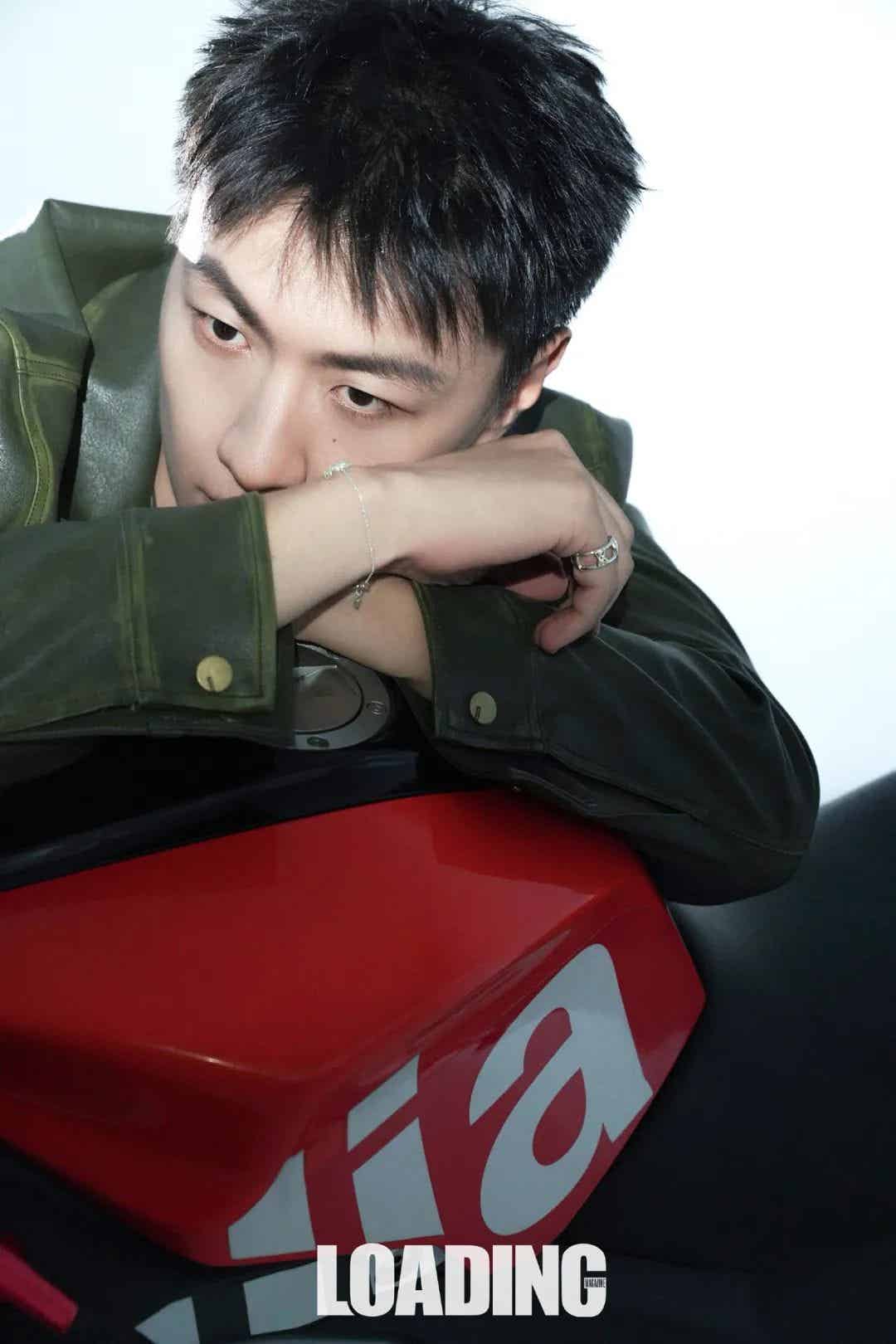 归来仍是顶流！王青杂志 5 分钟销售额破 100 万…