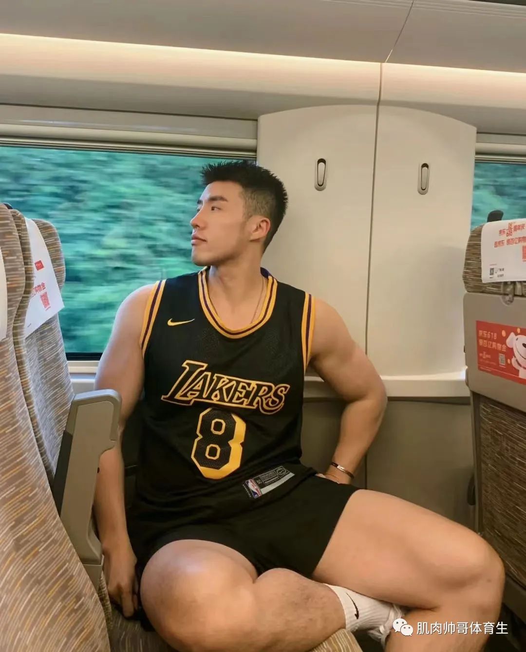 型男范儿，大块头的肌肉小爷们