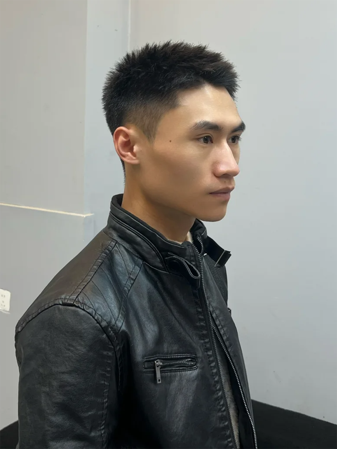 男生夏天发型合集:干净利落,清清爽爽提升颜值超级帅! 男生夏天发型合集:干净利落,清清爽爽提升颜值超级帅!