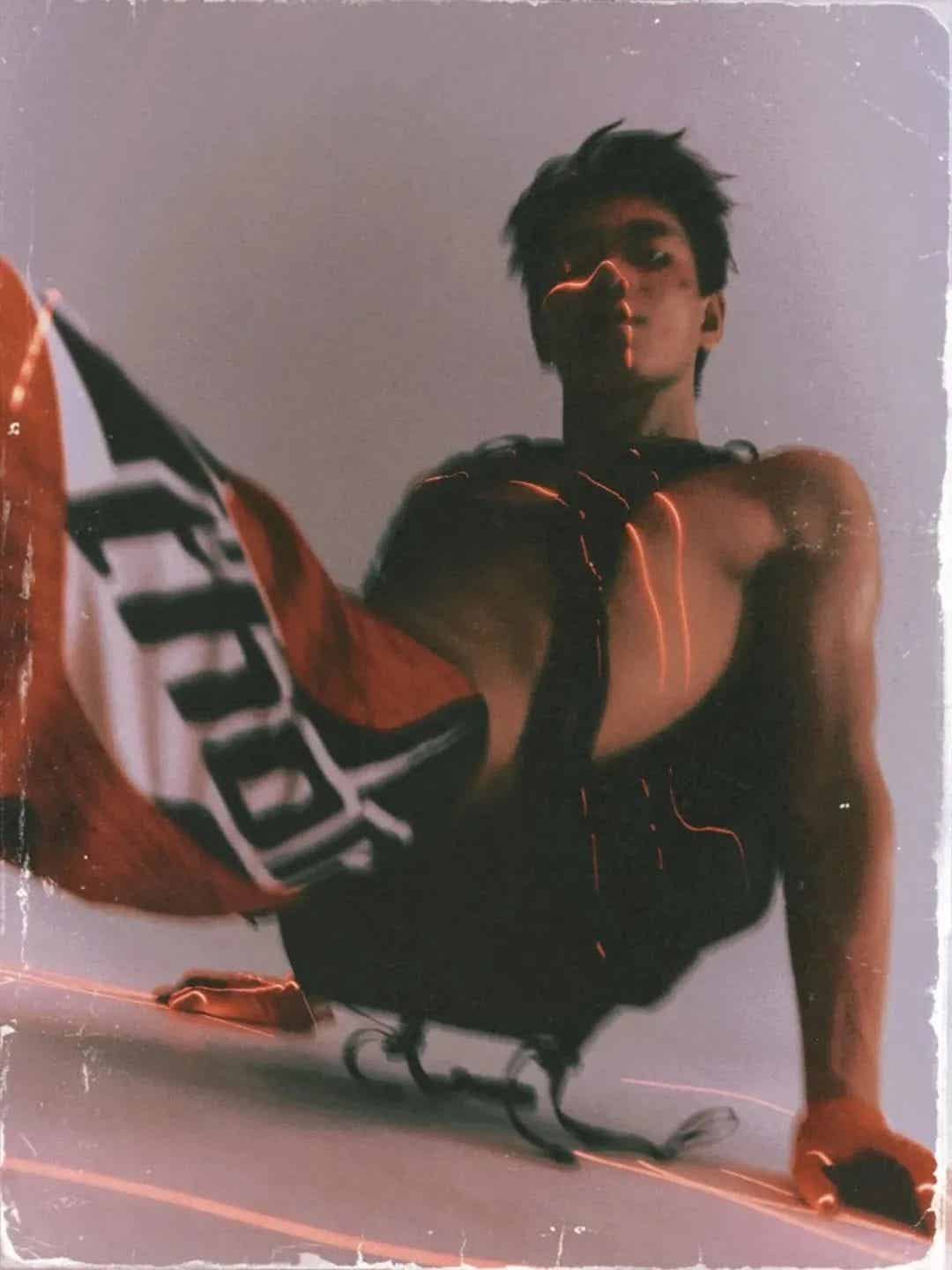 黑皮战损年下腹肌.... 被这个北京模特小哥帅晕了！