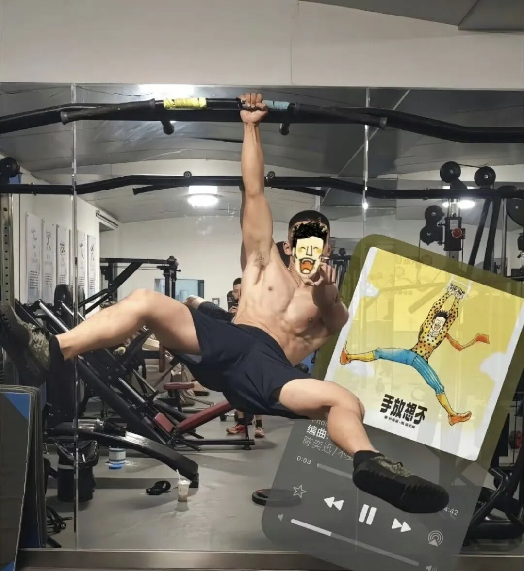 体育生火了!多人疑似被采访?兵哥哥火车上被偷拍? 体育生火了!多人疑似被采访?兵哥哥火车上被偷拍?