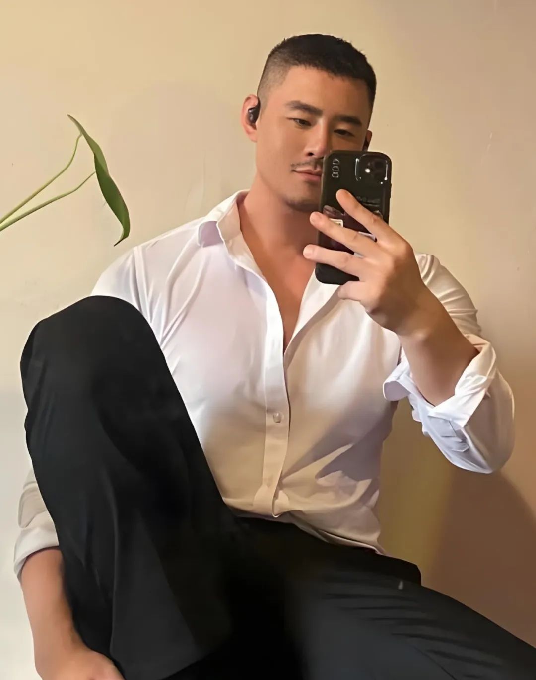 男生“头发粗硬”适合留什么发型?这 3 款露额发型,谁剪谁帅气! 男生“头发粗硬”适合留什么发型?这 3 款露额发型,谁剪谁帅气!
